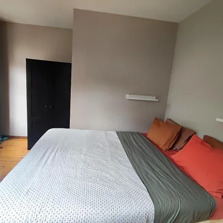 Apartment Fullhouse *